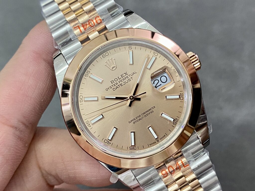 Super Clone Rolex Datejust Champagne Dial 126303-0010 41 mm — view 10