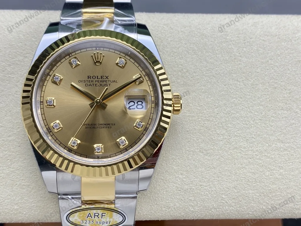 Super Clone Rolex Datejust Champagne Diamond Dial 126333-0011 41 mm — dial close-up