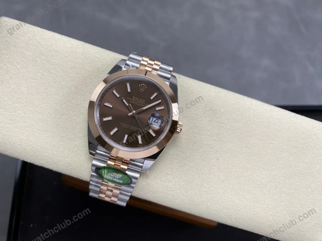 Super Clone Rolex Datejust Chocolate Dial 126201 Jubilee 36 mm — movement / caseback view