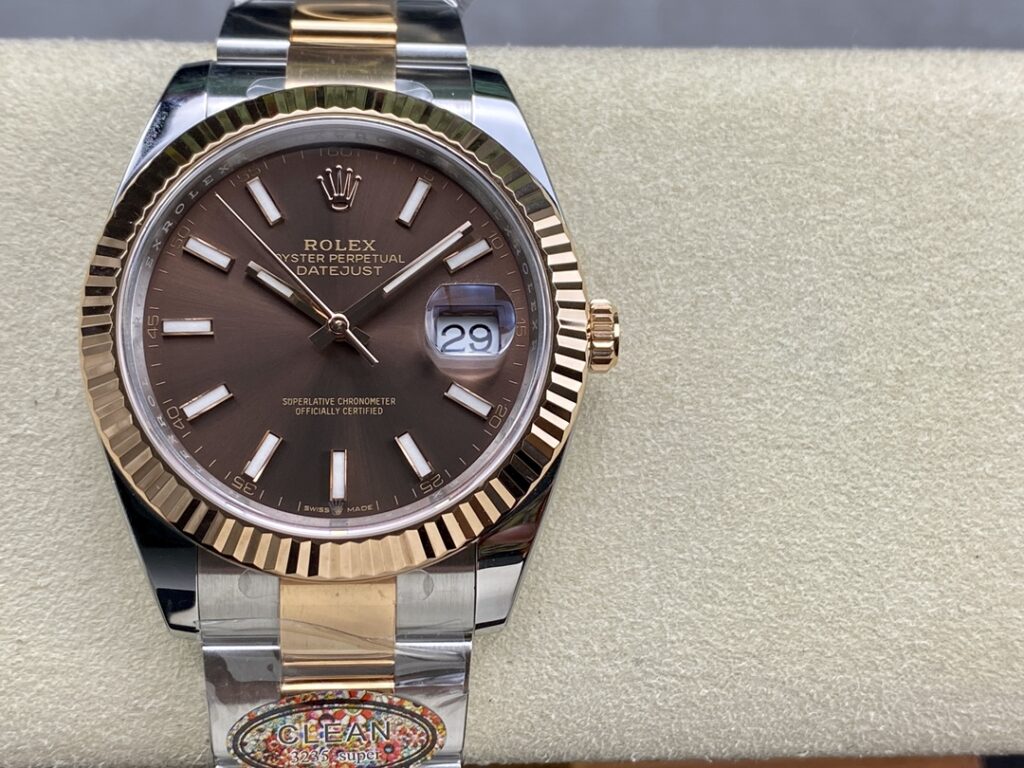 Super Clone Rolex Datejust Chocolate Dial 126231 Oyster 36 mm — dial close-up