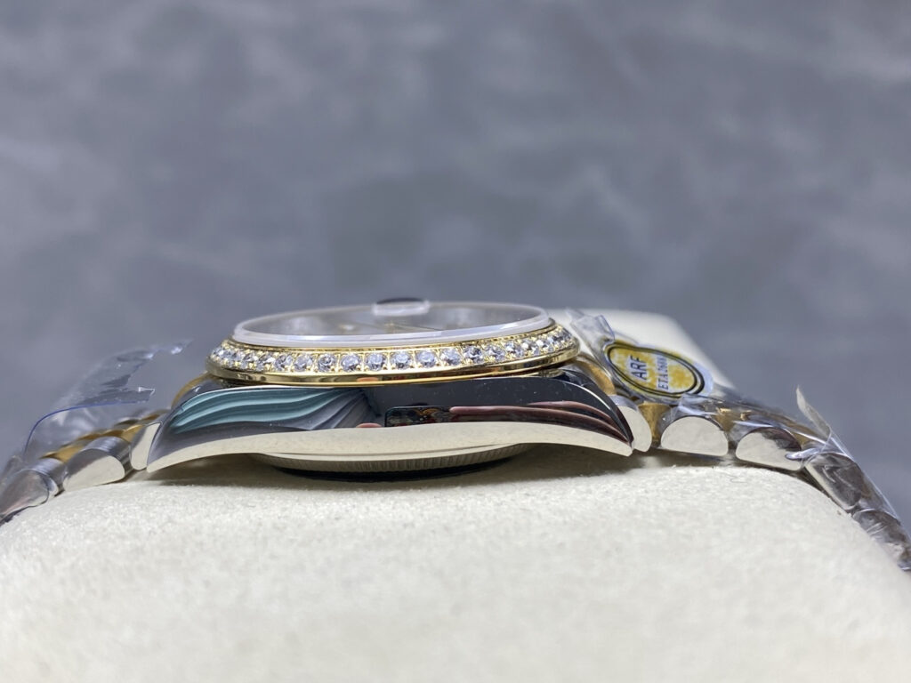 Super Clone Rolex Datejust Gold Dial SRL40 36 mm — bracelet detail