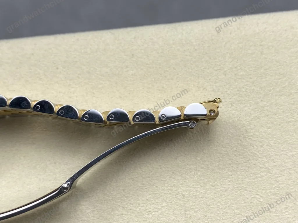 Super Clone Rolex Datejust Mother of Pearl Diamond Dial 126283RBR-0009 36 mm — view 11