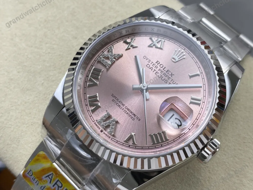 Super Clone Rolex Datejust Pink Roman Dial 126234-0032 36 mm — bracelet detail