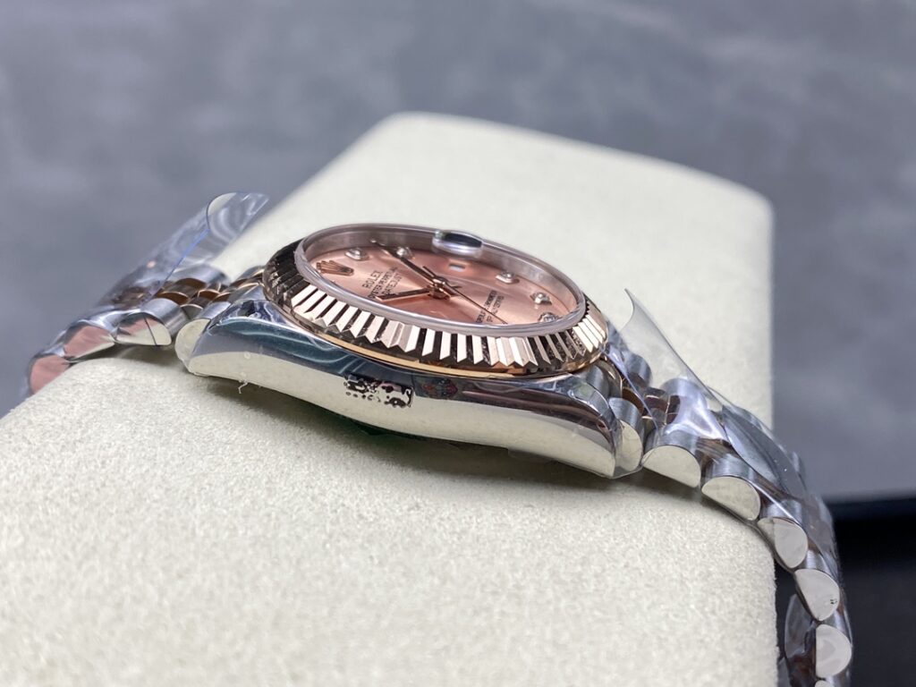 Super Clone Rolex Datejust Rose-Gold Dial REP016816 41 mm — bracelet detail