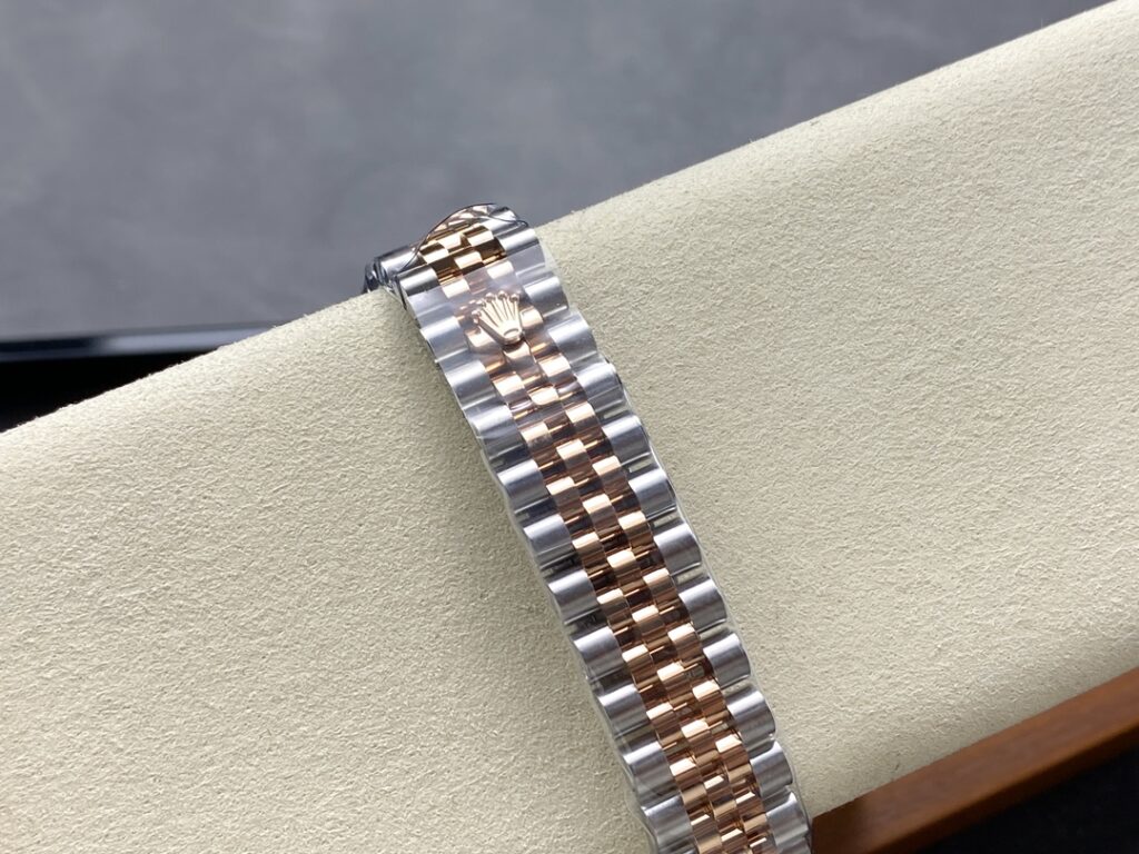 Super Clone Rolex Datejust Rose-Gold Dial REP016816 41 mm — clasp and links