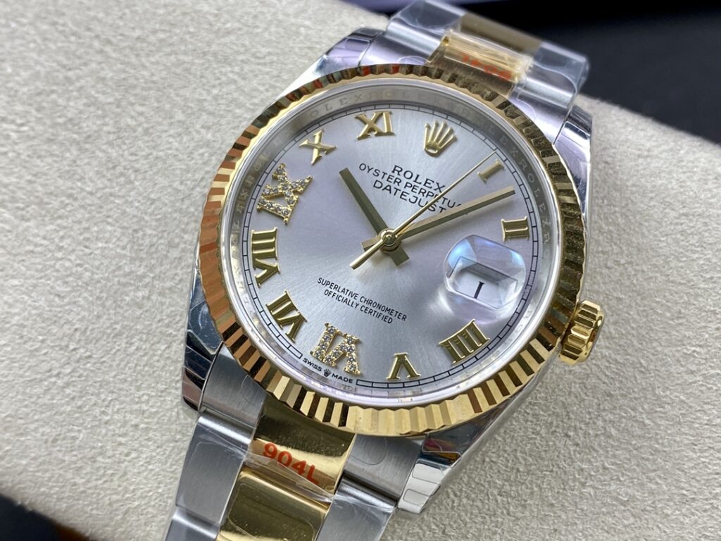 Super Clone Rolex Datejust Silver Roman Diamond Dial 126233-0032 36 mm — case and bezel
