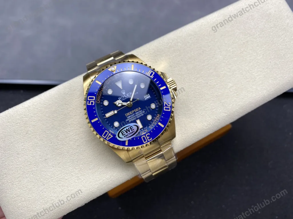 Super Clone Rolex Deepsea Sea-Dweller 136668LB 2024 — case and bezel