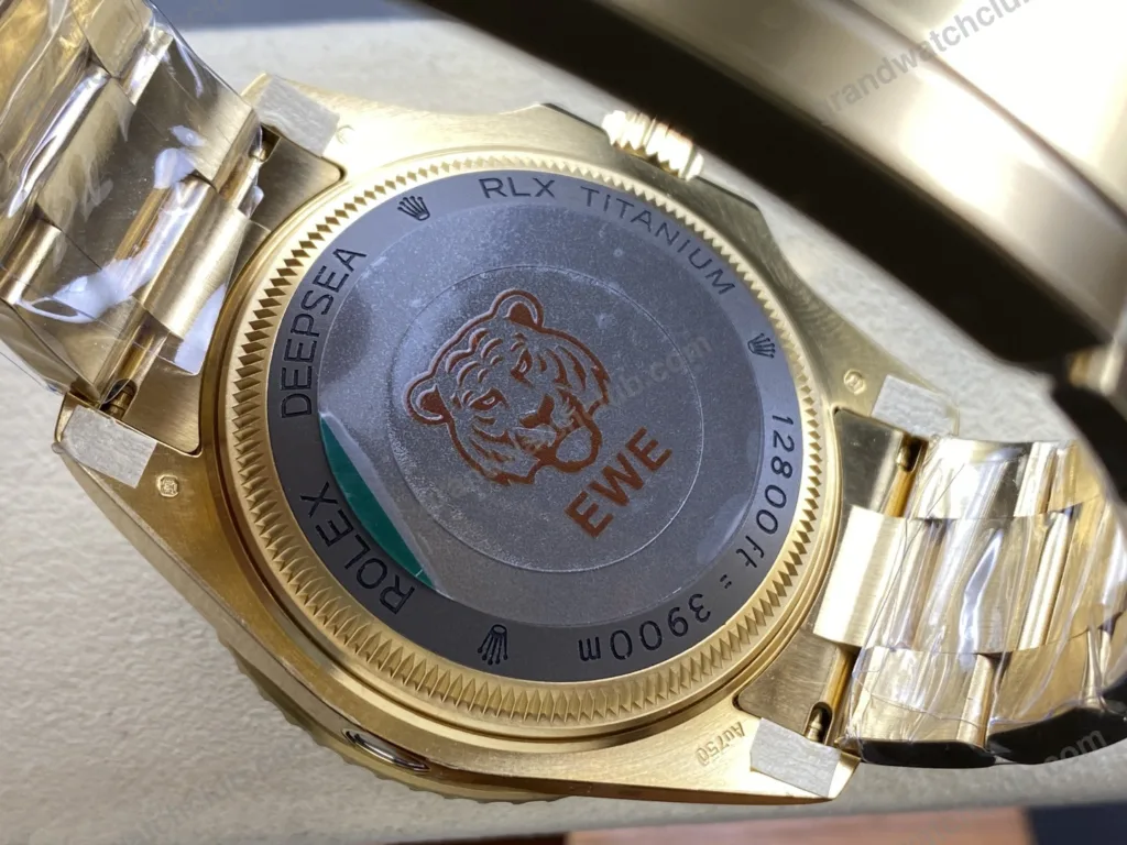 Super Clone Rolex Deepsea Sea-Dweller 136668LB 2024 — view 9