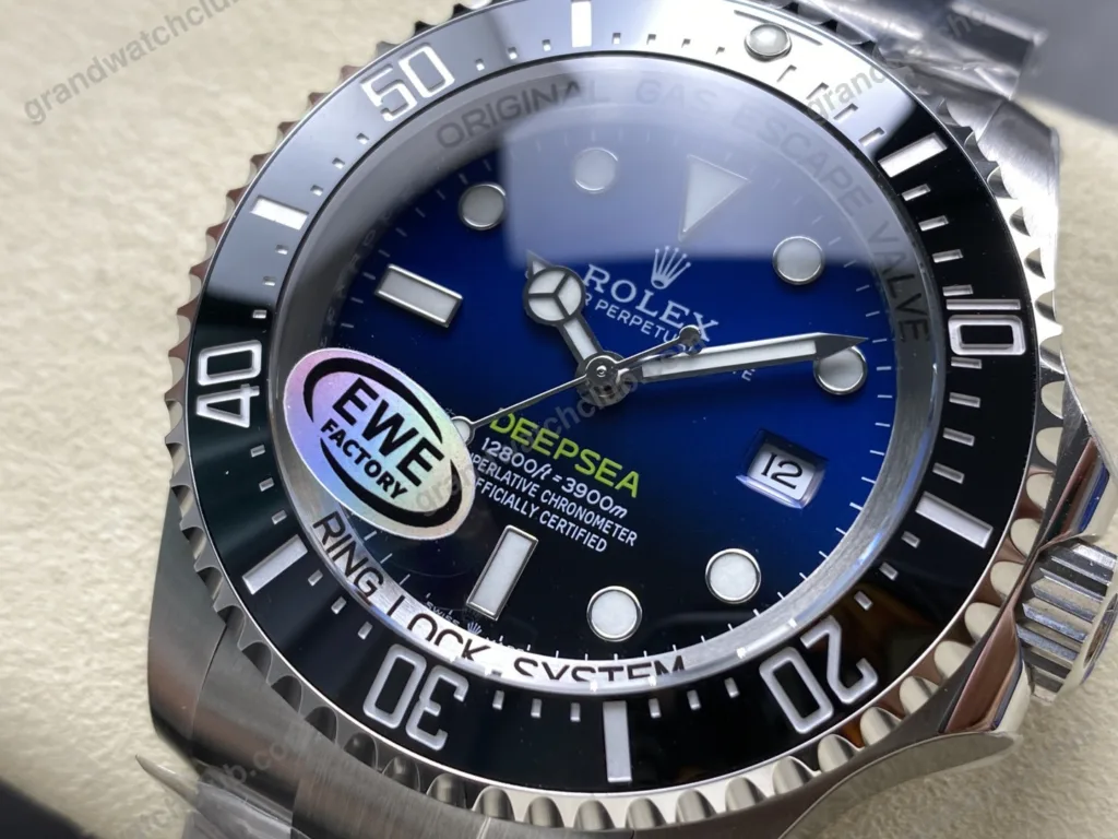 Super Clone Rolex Deepsea Sea Dweller — bracelet detail