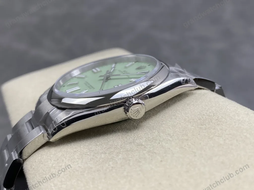 Super Clone Rolex Oyster Perpetual 277200 Pistachio Dial — clasp and links