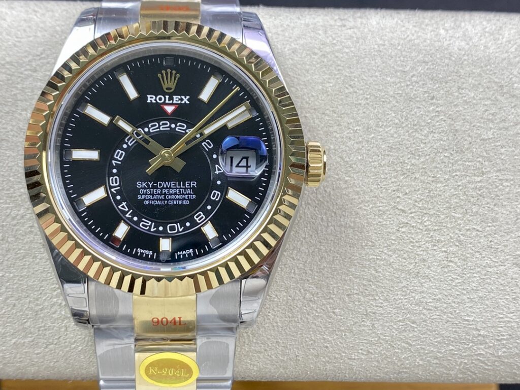 Super Clone Rolex Sky-Dweller Bright black Dial 336933 Oyster — dial close-up