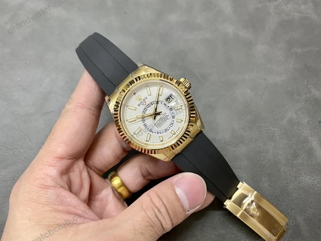 Super Clone Rolex Sky-Dweller White Dial 326238 — side profile