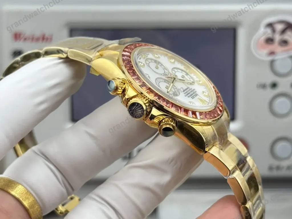 Super Clone Rolex Cosmograph Daytona Mother of Pearl Diamond Dial Orange Sapphire Bezel 116578SACO – Swiss SuperClone - photo 3