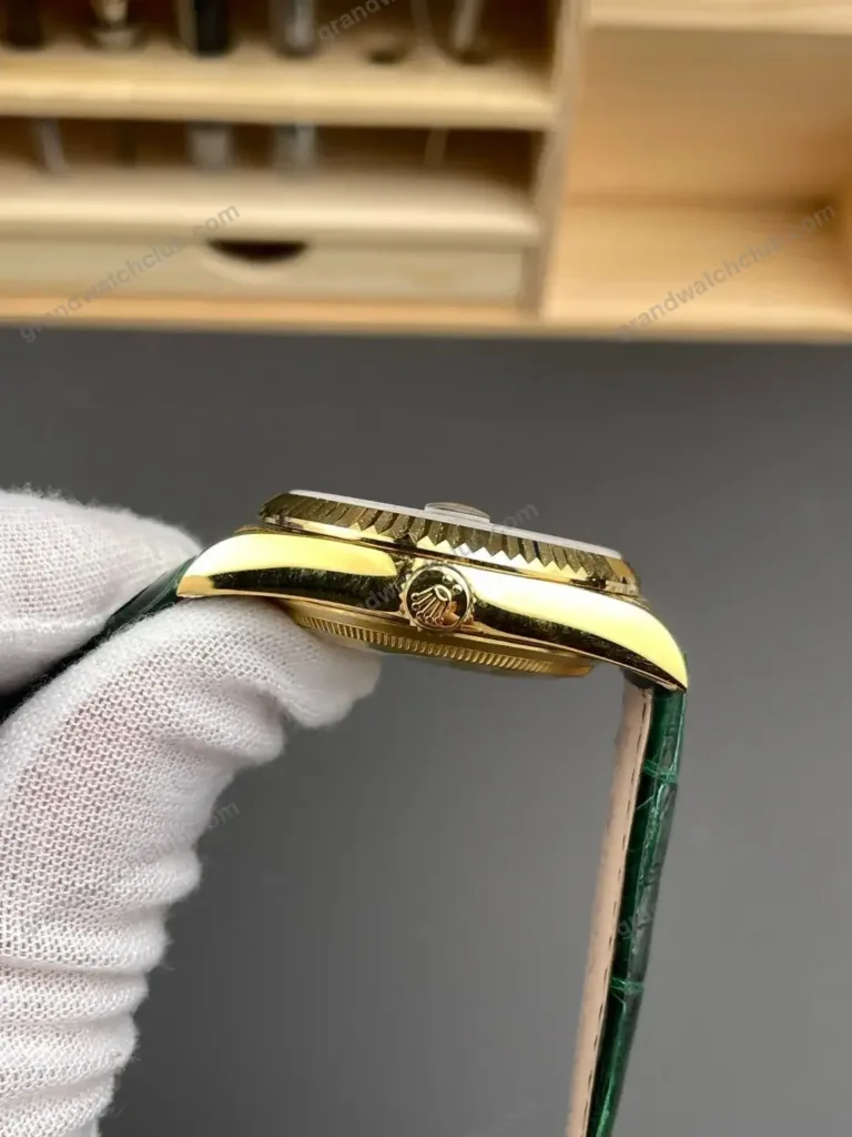 Super Clone Rolex Day-Date 36 Green Dial 118138 Leather Strap – Swiss SuperClone - photo 6