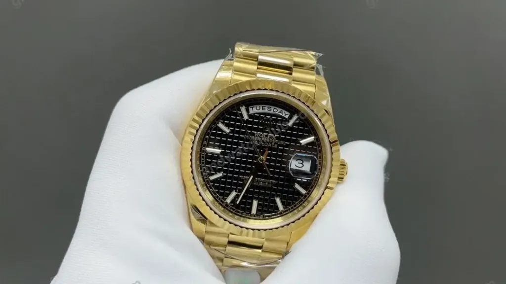 Super Clone Rolex Day-Date 40 Black Motif Dial Diamond Bezel 228348RBR President – Swiss SuperClone - photo 4