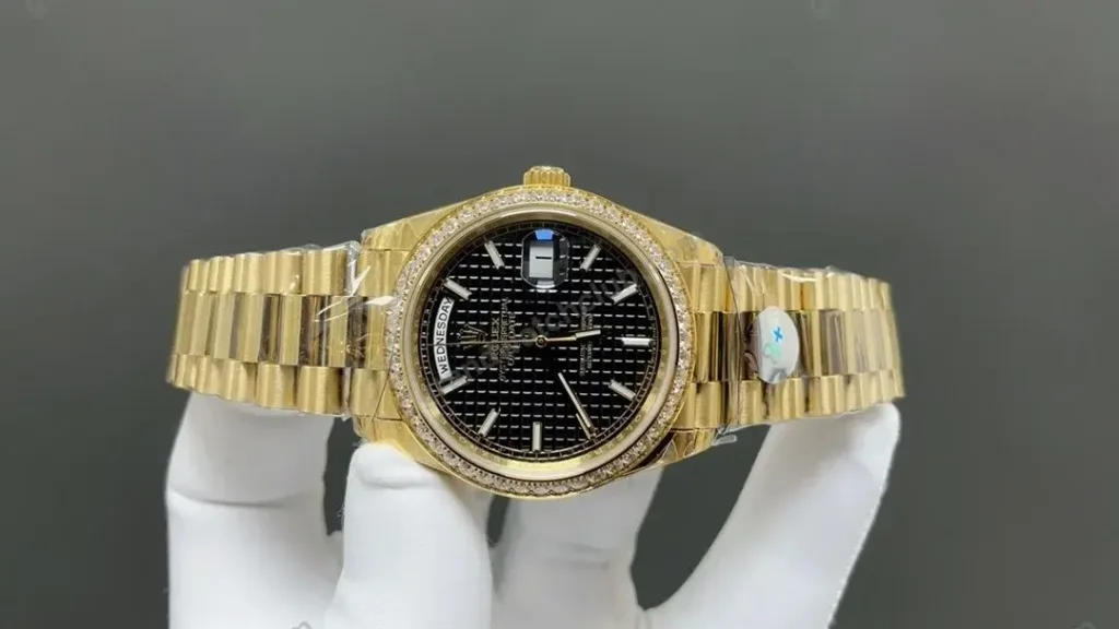 Super Clone Rolex Day-Date 40 Black Motif Dial Diamond Bezel 228348RBR President – Swiss SuperClone - photo 8