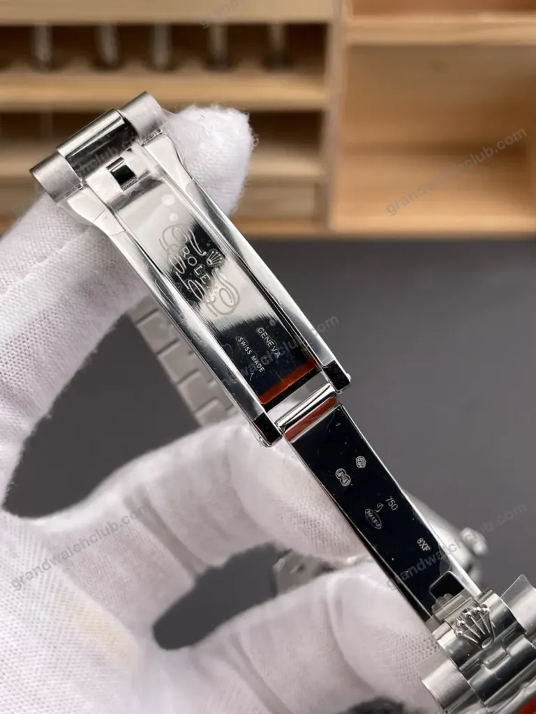 Super Clone Rolex Day-Date 40 Bright Blue Diamond Dial 228349RBR President – Swiss SuperClone - photo 3
